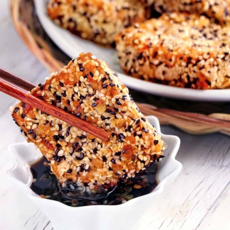 Sesame Crusted Tofu with Spicy Dipping Sauce