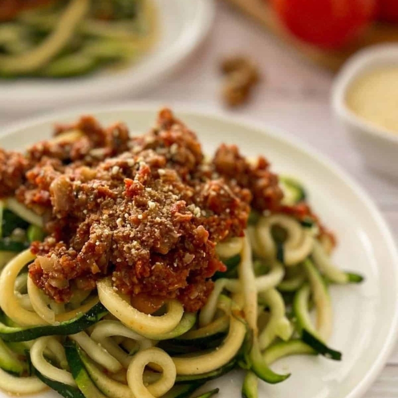 vegan-zucchini-bolognese